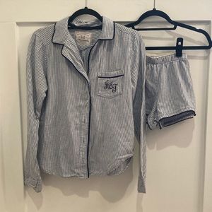 Abercrombie Matching Sleep Set (top & bottoms)